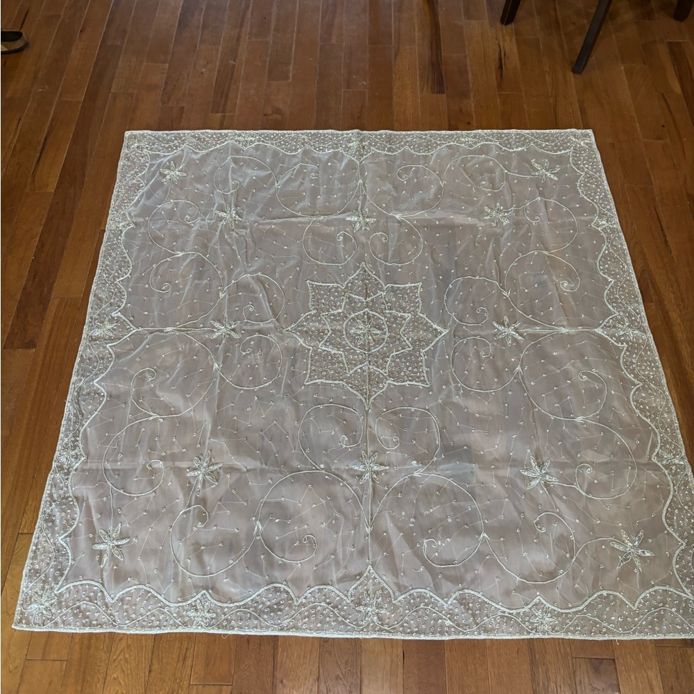 Elegant silver gray sparkle beaded Embroidered Tablecloth Christmas Xmas decor